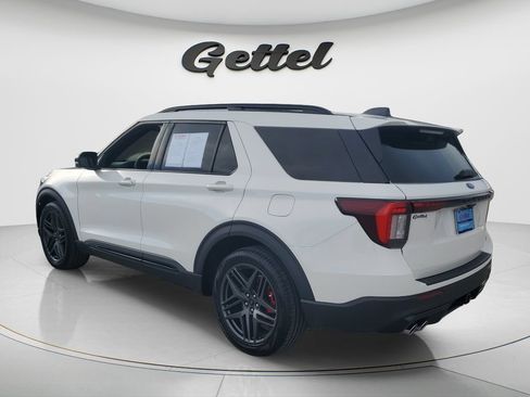 Used 2025 Ford Explorer ST AWD/4WD image 7