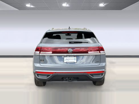 New 2026 Volkswagen Atlas Cross Sport SE AWD/4WD image 10