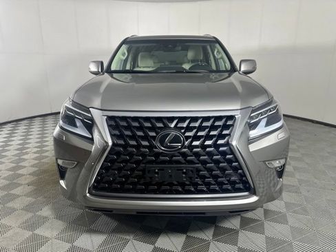 Used 2023 Lexus GX 460 Premium w/ Premium Plus Package AWD/4WD image 2