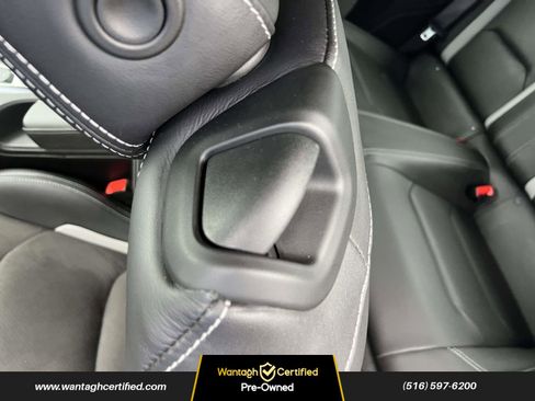 Used 2022 Chevrolet Camaro SS w/ Design Package 1 image 18