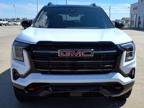 New 2026 GMC Terrain AT4 AWD/4WD image 3