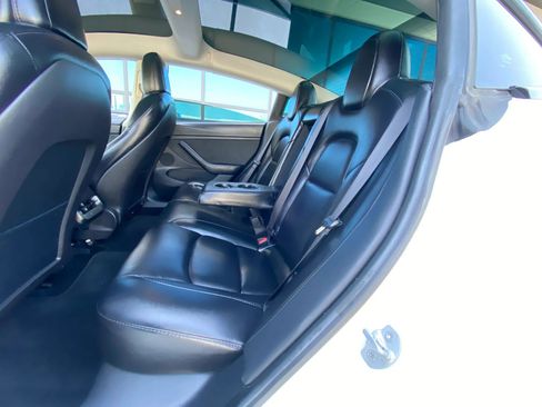 Used 2021 Tesla Model 3 Standard Range Plus RWD image 21