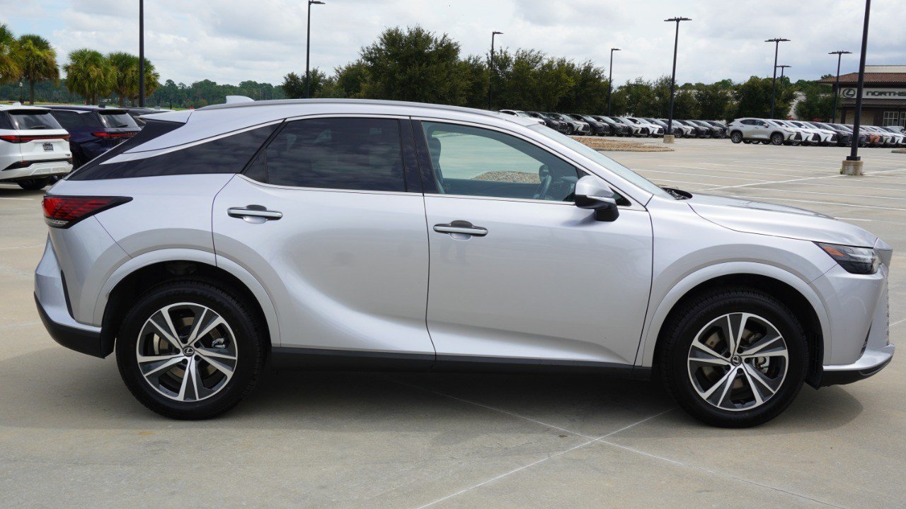 Certified 2024 Lexus RX 350 Premium w/ Accessory Package (Z1) FWD image 4