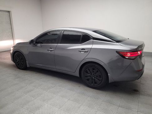 Used 2022 Nissan Sentra S FWD image 3