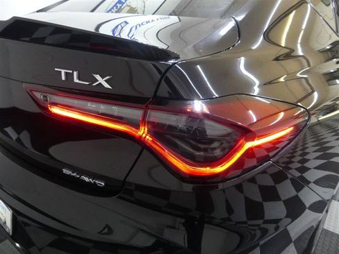 Used 2022 Acura TLX SH-AWD w/ A-SPEC Pkg image 15