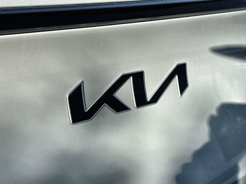 Used 2024 Kia Sportage SX FWD image 16