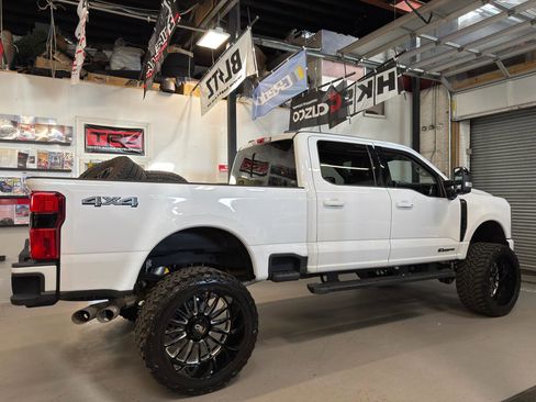 Used 2024 Ford F250 Lariat w/ Lariat Ultimate Package image 4