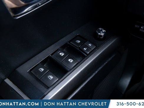 Used 2018 Toyota Tacoma TRD Sport AWD/4WD image 12