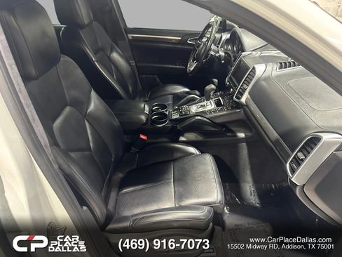 Used 2016 Porsche Cayenne GTS w/ Premium Package Plus AWD/4WD image 22