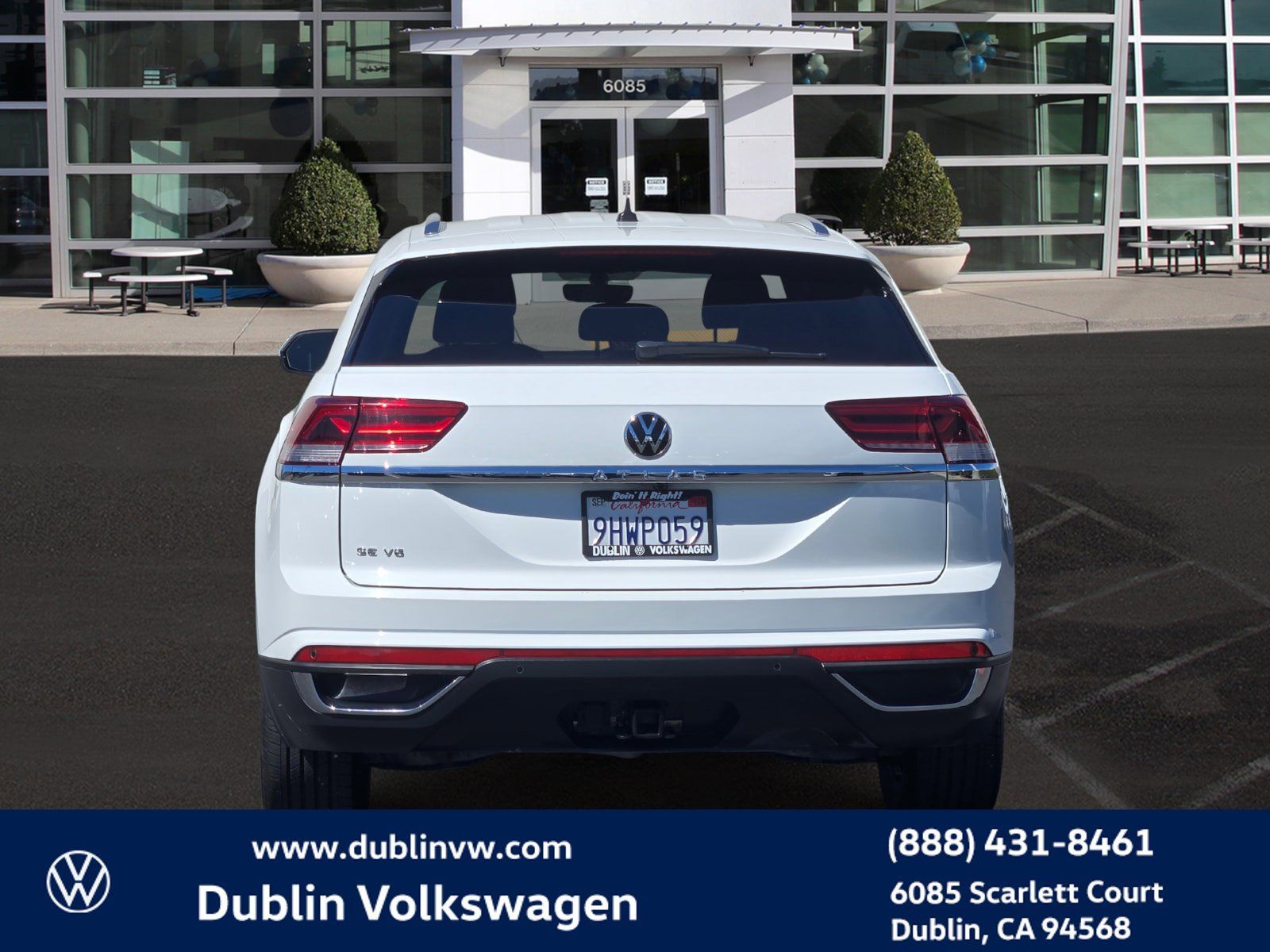 Certified 2023 Volkswagen Atlas Cross Sport SE w/ Black Wheel Package FWD image 5