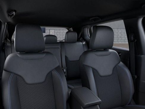 New 2026 Jeep Compass Latitude image 26