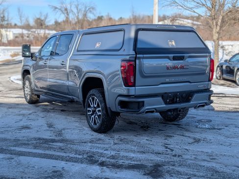 Used 2023 GMC Sierra 1500 AT4 w/ AT4 Premium Package image 9