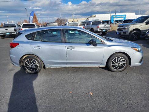 Used 2022 Subaru Impreza 2.0i image 4