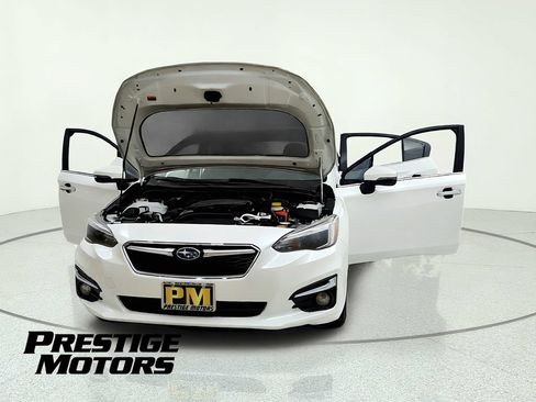Used 2017 Subaru Impreza 2.0i Limited w/ Moonroof/BSD & Rcta/Eyesight AWD/4WD image 12