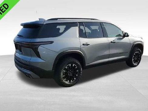 Certified 2024 Chevrolet Traverse Z71 image 9