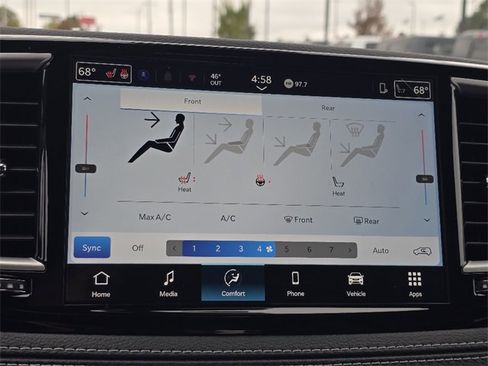 New 2026 Chrysler Pacifica Select image 11