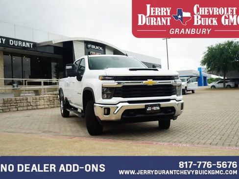 Used 2025 Chevrolet Silverado 2500 LT w/ Convenience Package AWD/4WD image 1