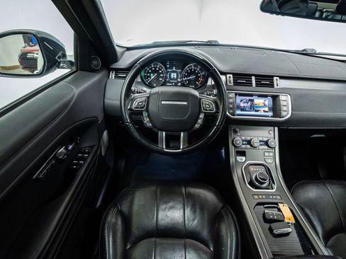 Used 2018 Land Rover Range Rover Evoque Landmark Edition image 12