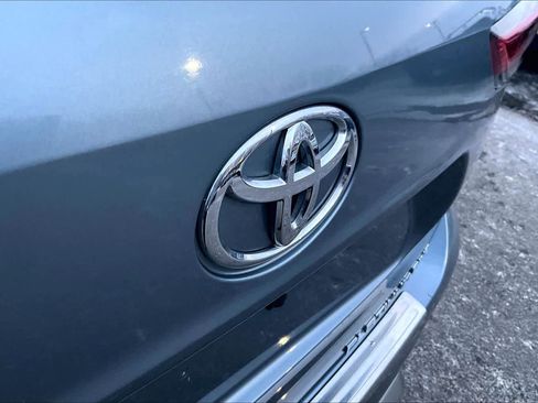 Certified 2022 Toyota Highlander Platinum image 29