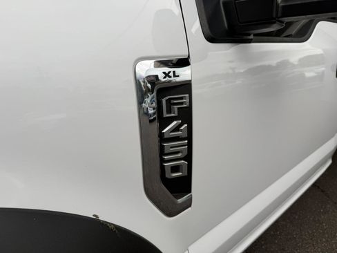 Used 2019 Ford F450 XL w/ XL Value Package RWD image 9