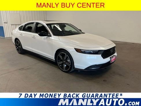 Used 2025 Honda Accord Sport image 1