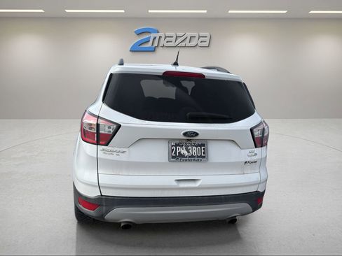 Used 2018 Ford Escape SE image 5