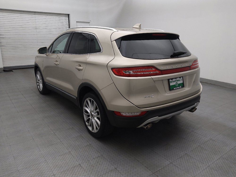 Used 2017 Lincoln MKC Reserve FWD image 5