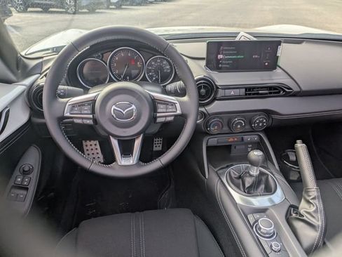 New 2026 MAZDA MX-5 Miata Club w/ Interior Package RWD image 27