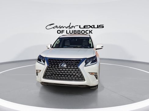 Used 2022 Lexus GX 460 Luxury w/ Off Road Package AWD/4WD image 3