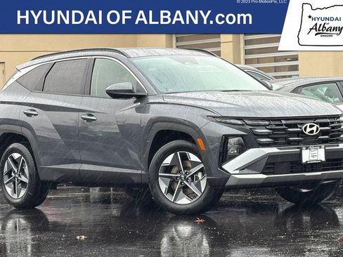 New 2026 Hyundai Tucson SEL image 1