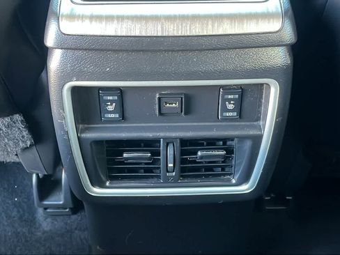 Used 2018 Nissan Murano SL w/ Moonroof Package image 29