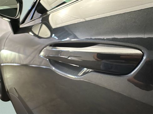 Used 2025 Porsche Macan 4S Electric image 5