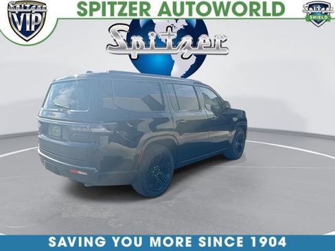 Used 2026 Jeep Grand Wagoneer Limited AWD/4WD image 9