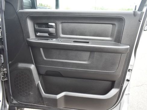 Used 2019 RAM 1500 Express w/ Wheel & Sound Group AWD/4WD image 39