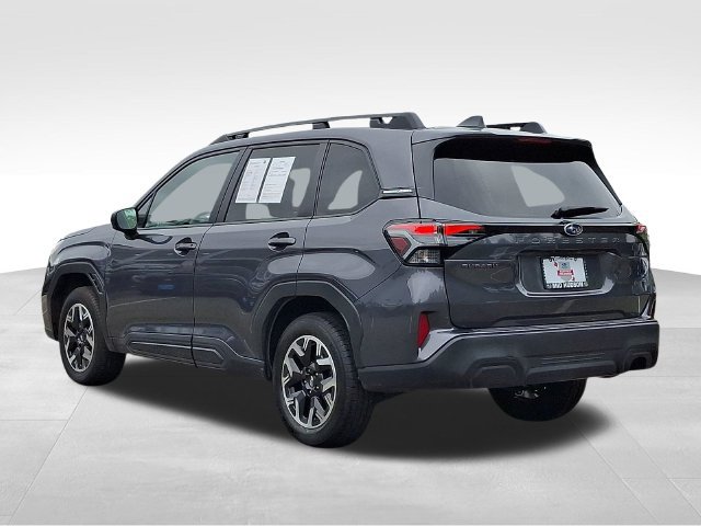 Used 2026 Subaru Forester Premium AWD/4WD image 4