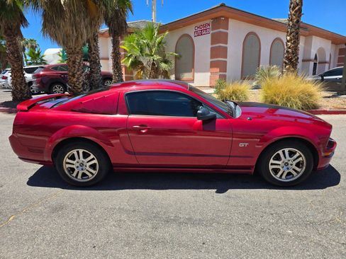 Used 2007 Ford Mustang GT RWD image 6
