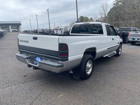 Used 2000 Dodge Ram 2500 Truck SLT image 5