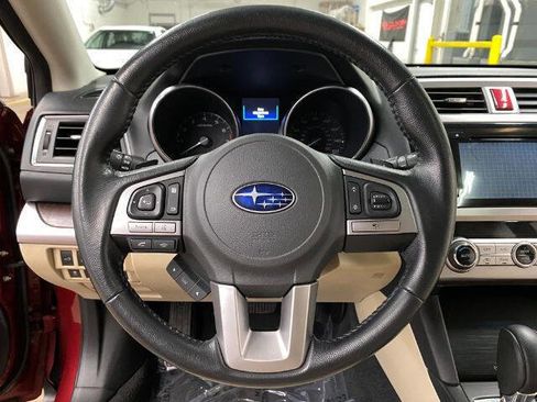 Used 2015 Subaru Outback 3.6R Limited image 23