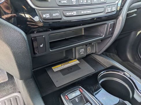 Used 2023 Honda Ridgeline Black Edition image 26
