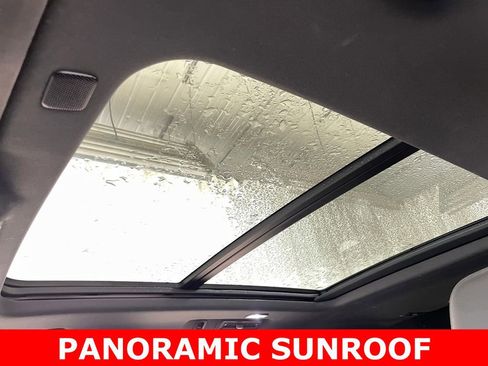 Certified 2022 Chevrolet Tahoe LT w/ Luxury Package image 5