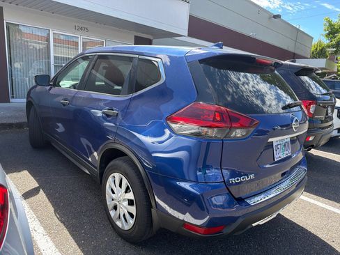 Used 2020 Nissan Rogue S FWD image 6