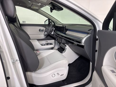 New 2026 Hyundai Ioniq 9 SEL AWD/4WD image 15