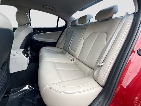 Used 2020 Genesis G70 2.0T image 20