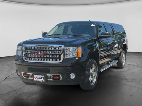 Used 2013 GMC Sierra 2500 Denali AWD/4WD image 4
