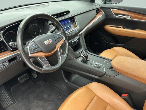Used 2022 Cadillac XT5 Premium Luxury AWD/4WD image 12
