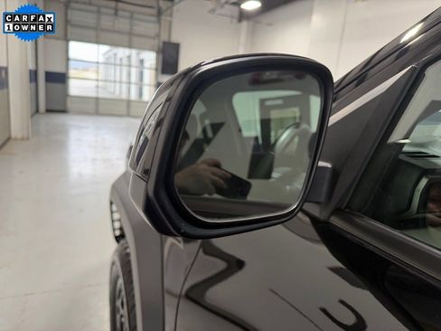 Used 2024 Toyota Tacoma TRD Off-Road image 12