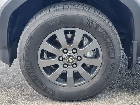 Used 2025 Toyota Land Cruiser w/ Premium Package image 8