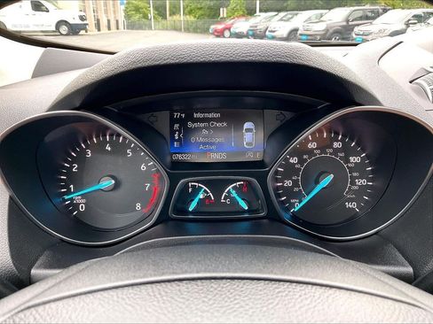 Used 2019 Ford Escape Titanium AWD/4WD image 25