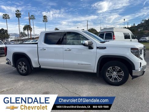 Used 2025 GMC Sierra 1500 SLT image 9
