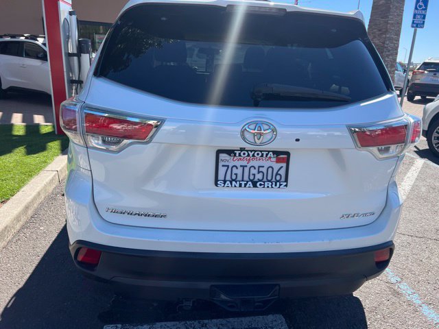 Used 2015 Toyota Highlander XLE AWD/4WD image 14